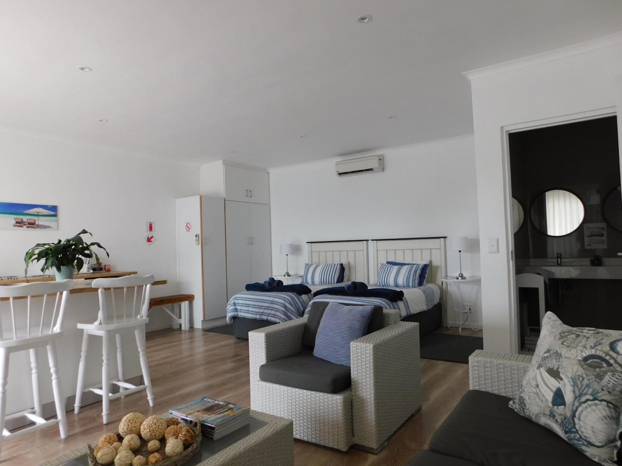 Rivertides Self Catering Guest House Велдриф Екстериор снимка